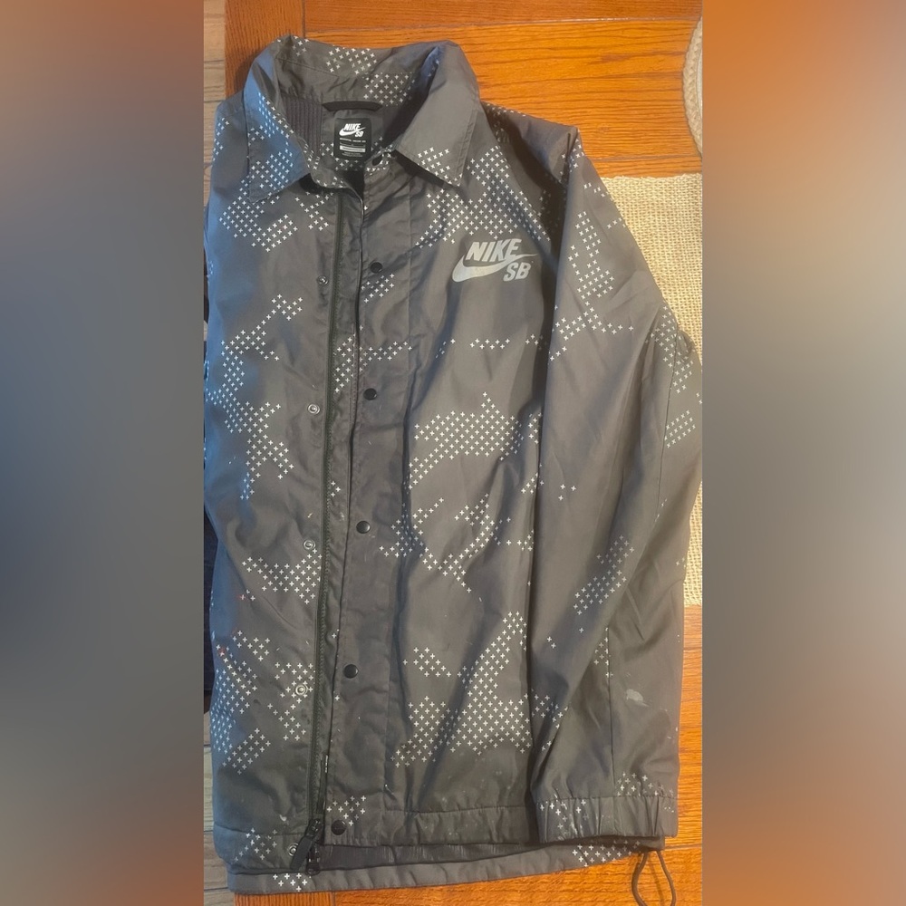 Nike SB coaches jacket